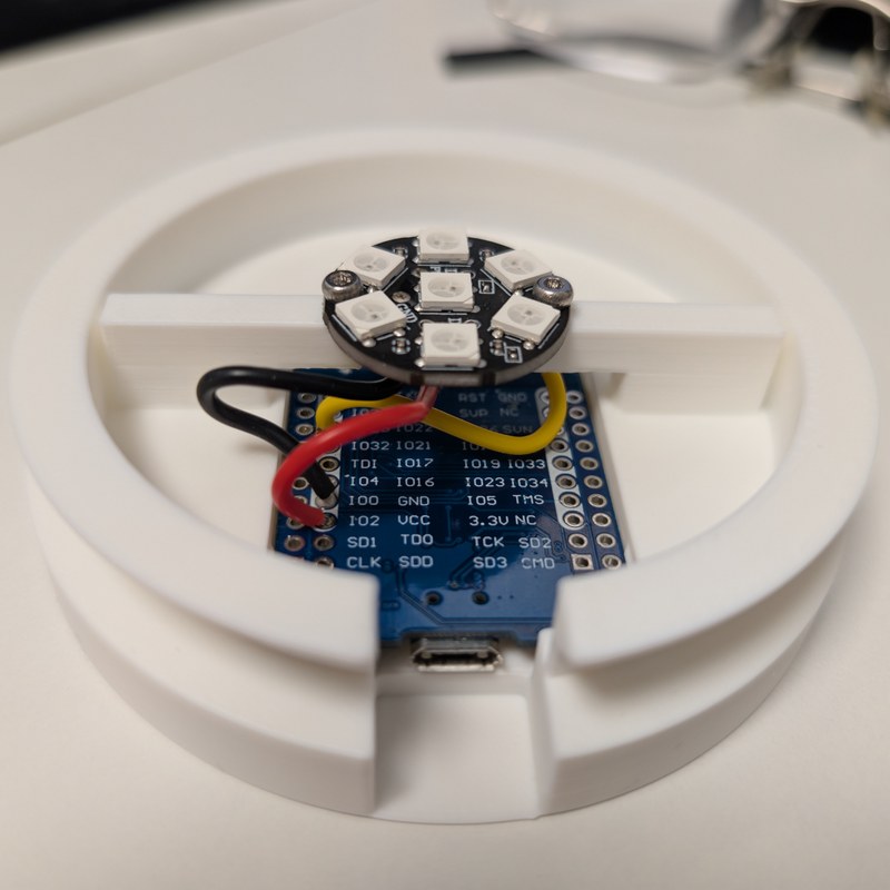 Close-up screwed.jpg